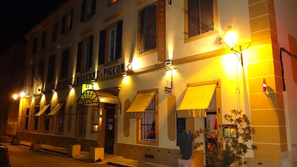 Hotel Moderne Et Pigeon ليمو المظهر الخارجي الصورة
